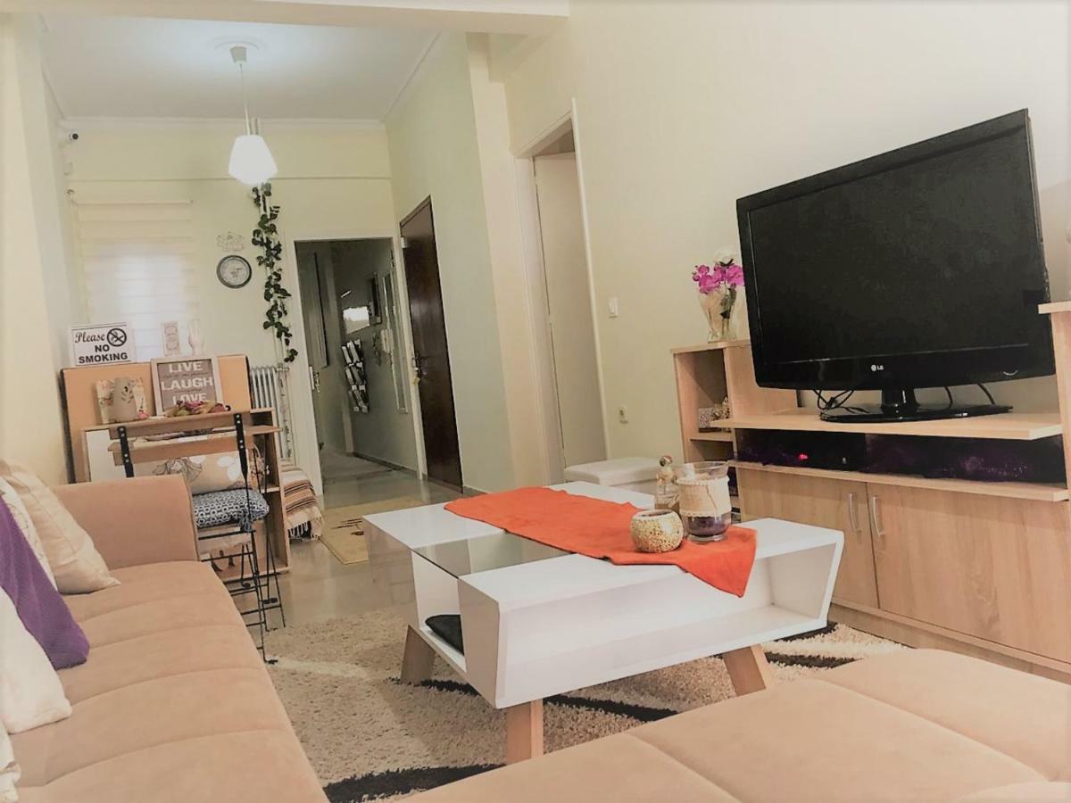 Theano'S Cozy & Quiet Lux Central Flat - Wifi & Full Amenities Патра Екстериор снимка