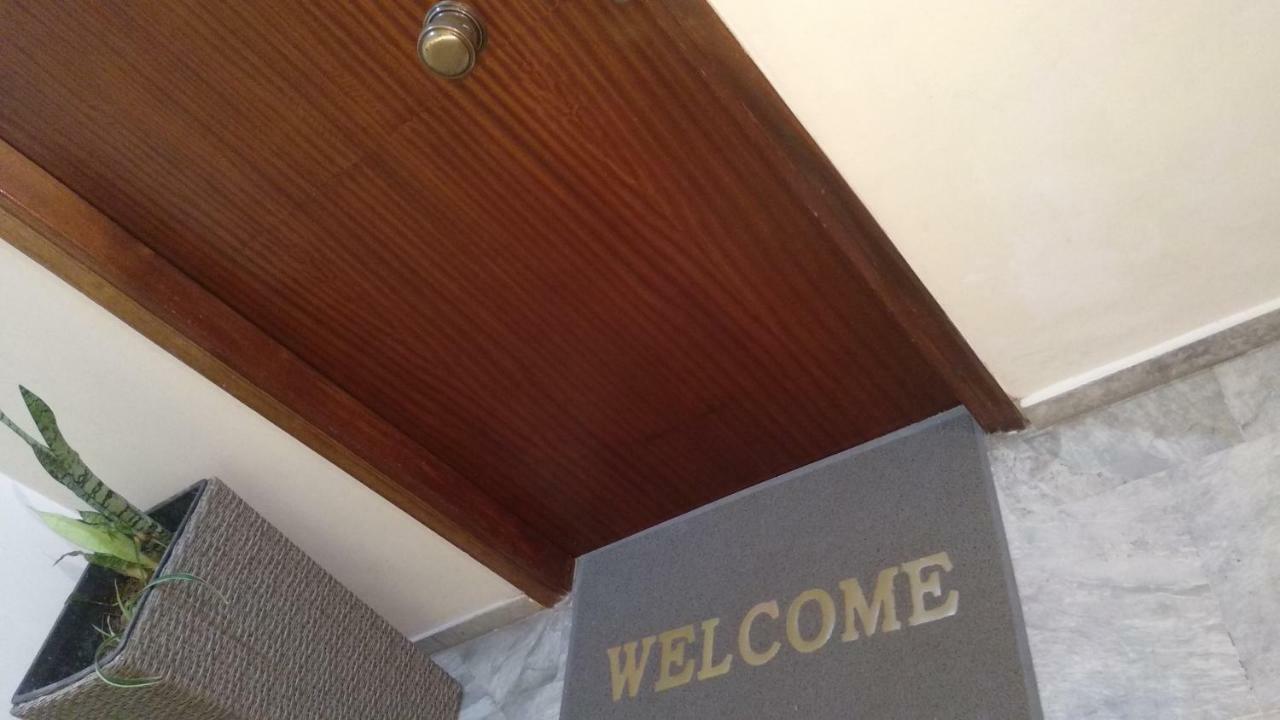 Theano'S Cozy & Quiet Lux Central Flat - Wifi & Full Amenities Патра Екстериор снимка