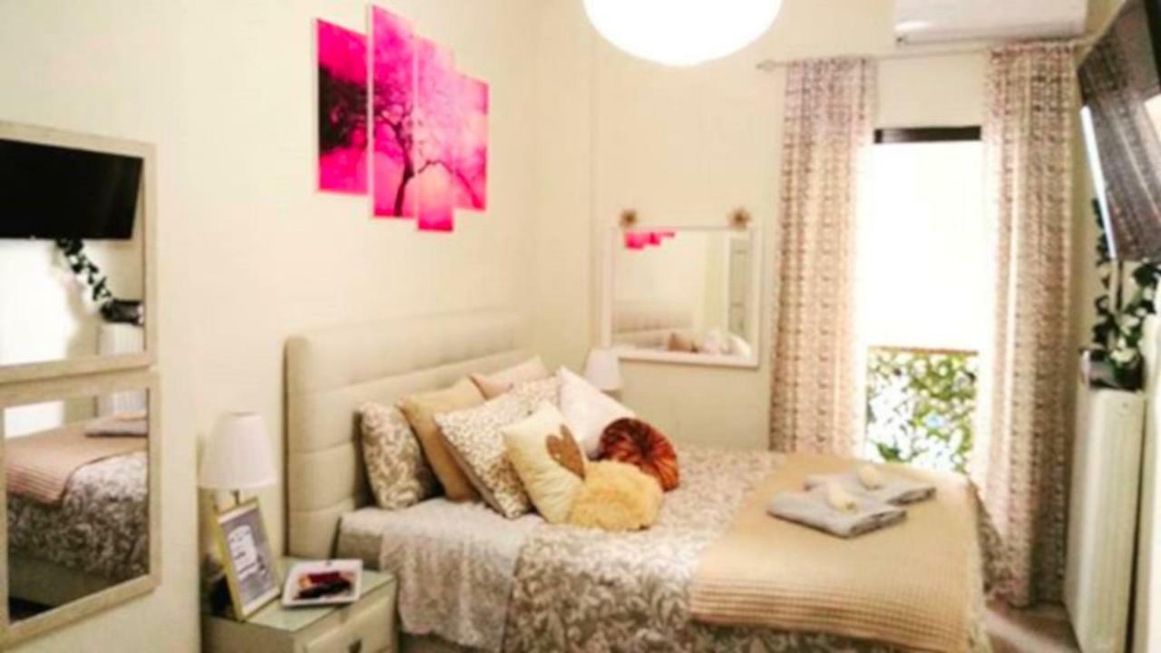 Theano'S Cozy & Quiet Lux Central Flat - Wifi & Full Amenities Патра Екстериор снимка